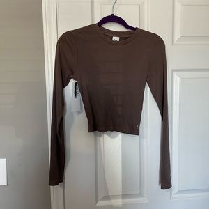 aritzia TNA ribbed crop long sleeve